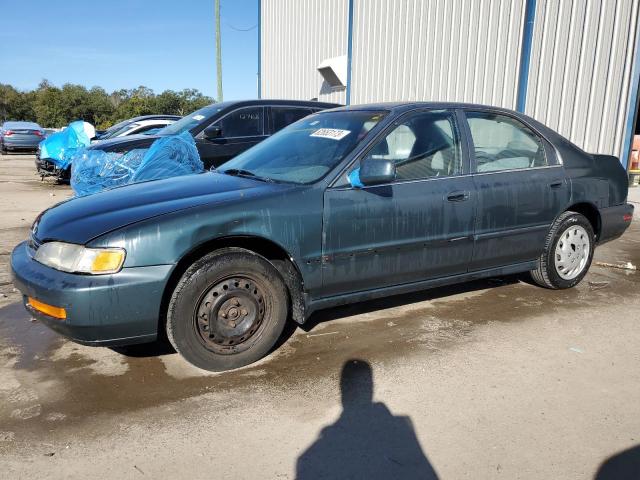 1HGCD5631TA175261 - 1996 HONDA ACCORD LX GREEN photo 1