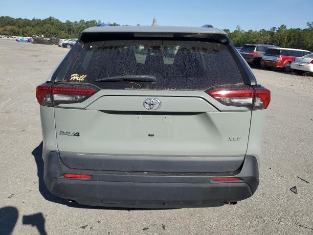2T3W1RFV3LC073623 - 2020 TOYOTA RAV4 XLE GRAY photo 6