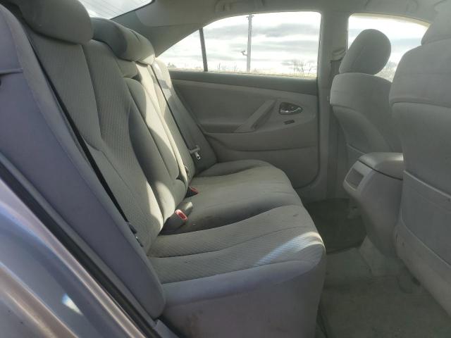 4T1BE46K57U092893 - 2007 TOYOTA CAMRY CE ვერცხლისფერი ფოტო 10