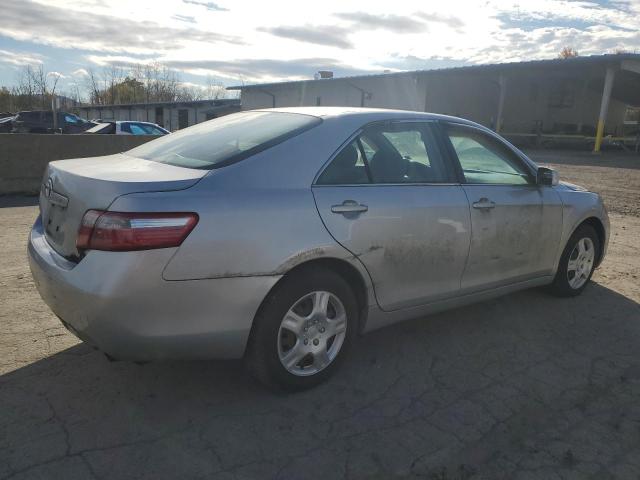 4T1BE46K57U092893 - 2007 TOYOTA CAMRY CE ვერცხლისფერი ფოტო 3