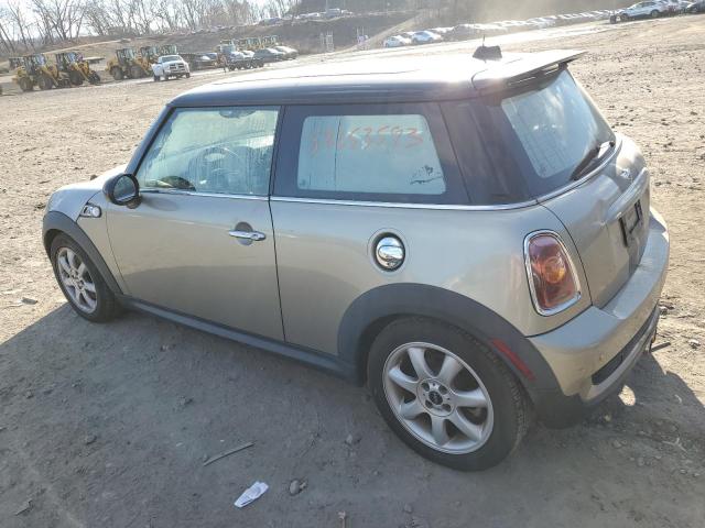 WMWMF7C59ATX45780 - 2010 MINI COOPER S SILVER photo 2