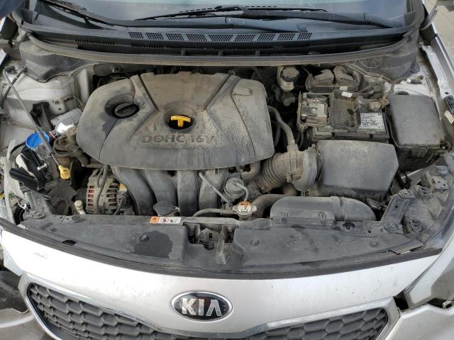 KNAFK4A68E5145809 - 2014 KIA FORTE LX SILVER photo 11