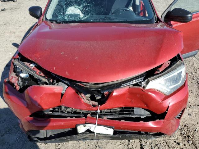JTMZFREVXGJ063156 - 2016 TOYOTA RAV4 LE წითელი ფოტო 11