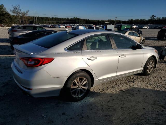5NPE24AFXGH308848 - 2016 HYUNDAI SONATA SE SILVER photo 3