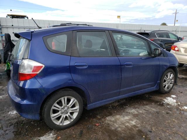 JHMGE8H49AS005370 - 2010 HONDA FIT SPORT BLUE photo 3