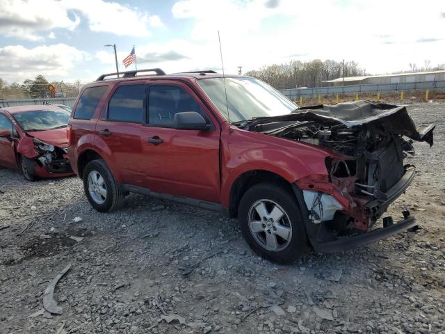 1FMCU0D76CKB03467 - 2012 FORD ESCAPE XLT RED photo 4