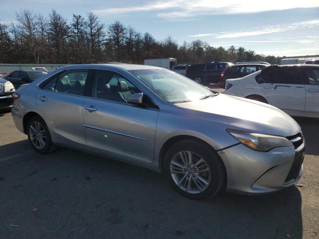 4T1BF1FK8HU663094 - 2017 TOYOTA CAMRY LE SILVER photo 4