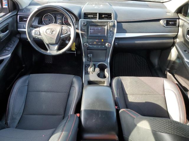 4T1BF1FK8HU663094 - 2017 TOYOTA CAMRY LE SILVER photo 8