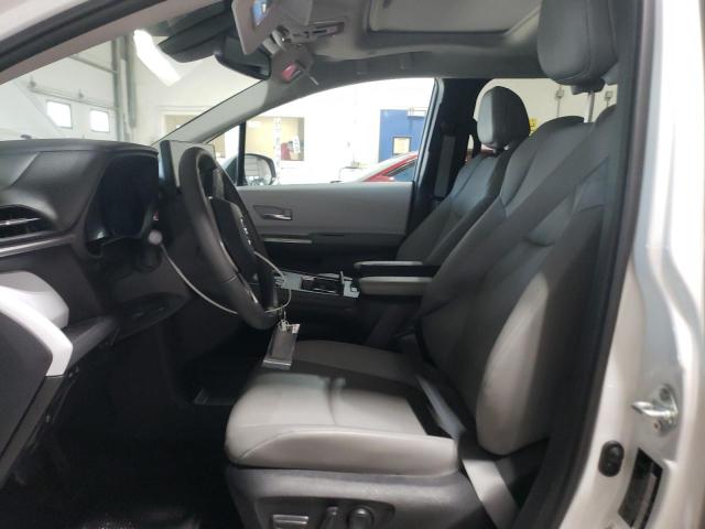 5TDJSKFCXSS165288 - 2025 TOYOTA SIENNA XLE WHITE photo 7