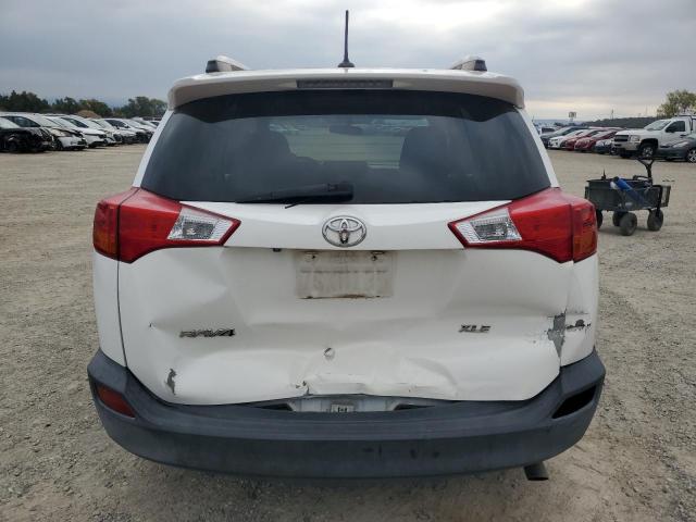 2T3WFREV9FW154468 - 2015 TOYOTA RAV4 XLE 白色 照片 6