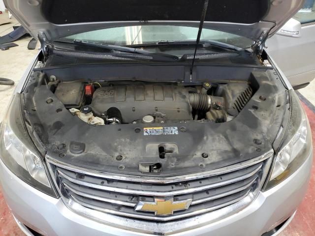 1GNKVHKD7GJ324342 - 2016 CHEVROLET TRAVERSE LT SILVER photo 12