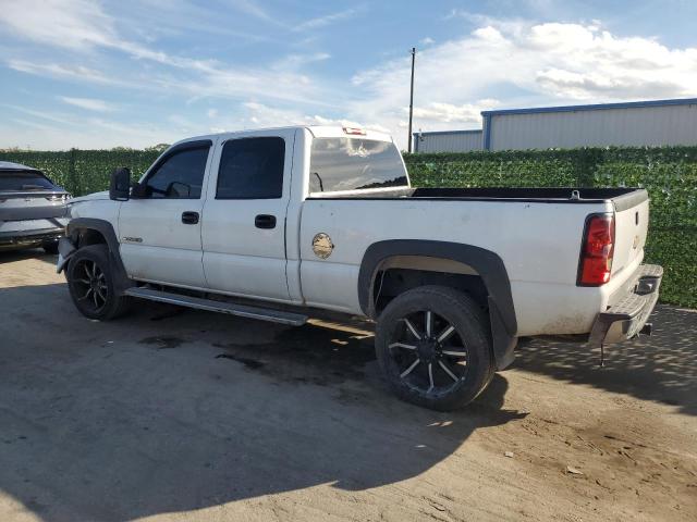 1GCHC23U87F124111 - 2007 CHEVROLET silverado C2500 HEAVY DUTY WHITE photo 2