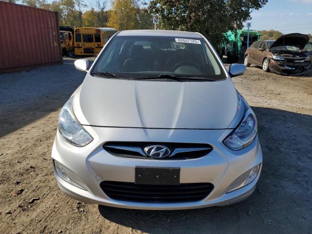 KMHCU5AE0CU034957 - 2012 HYUNDAI ACCENT GLS Argent photo 5