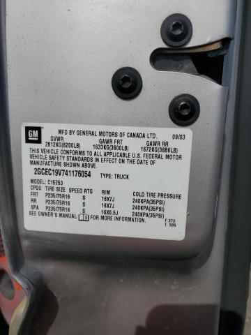 2GCEC19V741176054 - 2004 CHEVROLET SILVERADO C1500 SILVER photo 12