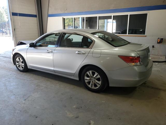 1HGCP2F44AA115633 - 2010 HONDA ACCORD LXP SILVER photo 2