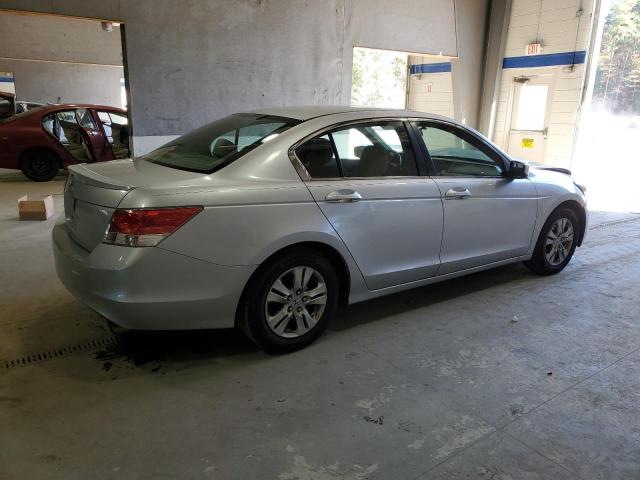 1HGCP2F44AA115633 - 2010 HONDA ACCORD LXP SILVER photo 3