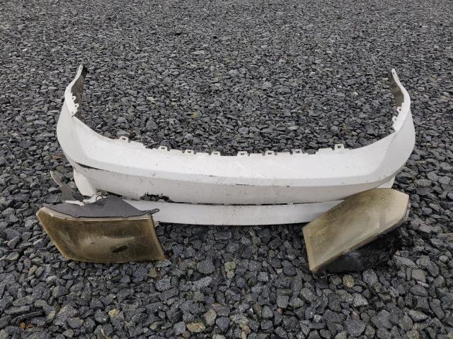 3C6JR6AG6GG370942 - 2016 RAM 1500 ST WHITE photo 12