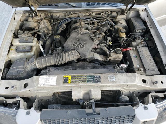 1FMZU67K74UC12832 - 2004 FORD EXPLORER S SILVER photo 11