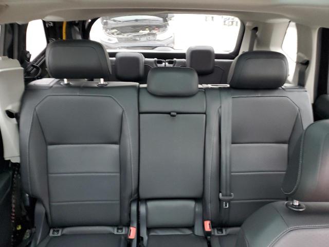 3VV2B7AX2JM177138 - 2018 VOLKSWAGEN TIGUAN SE 黑色 照片 10