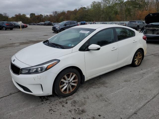 2017 KIA FORTE LX, null