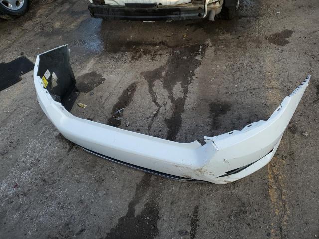 19XFC2F62KE011407 - 2019 HONDA CIVIC LX WHITE photo 12