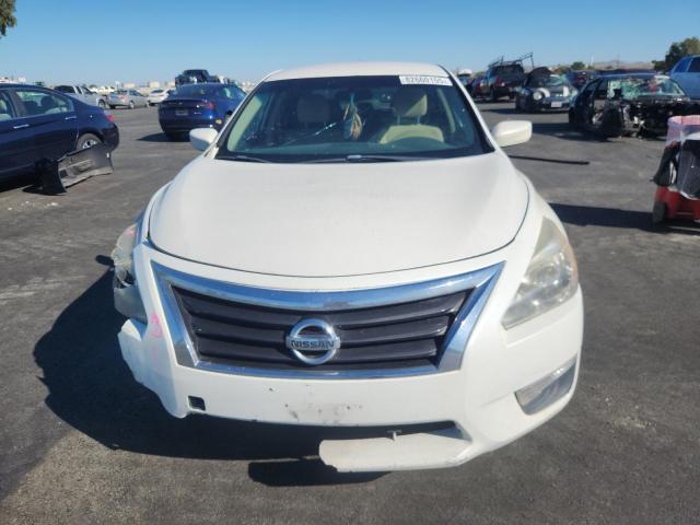 1N4AL3AP9EC124739 - 2014 NISSAN ALTIMA 2.5 WHITE photo 5