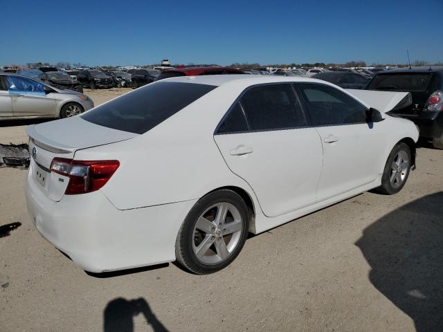 4T1BF1FK9CU509387 - 2012 TOYOTA CAMRY BASE WHITE photo 3