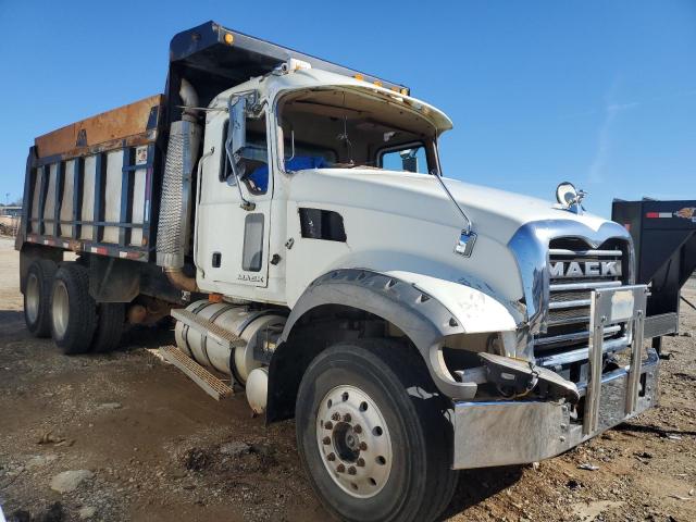 2007 MACK 700 CTP700, 