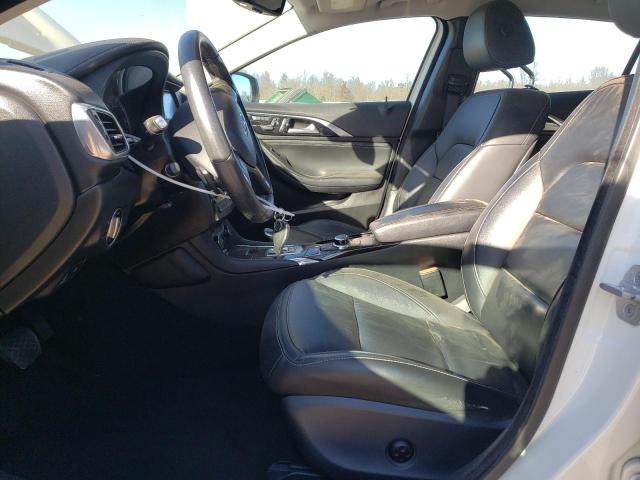 SJKCH5CRXJA047266 - 2018 INFINITI QX30 BASE Weiß Foto 7