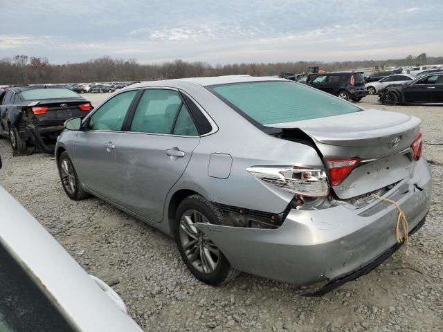 4T1BF1FK9HU797192 - 2017 TOYOTA CAMRY LE SILVER photo 2