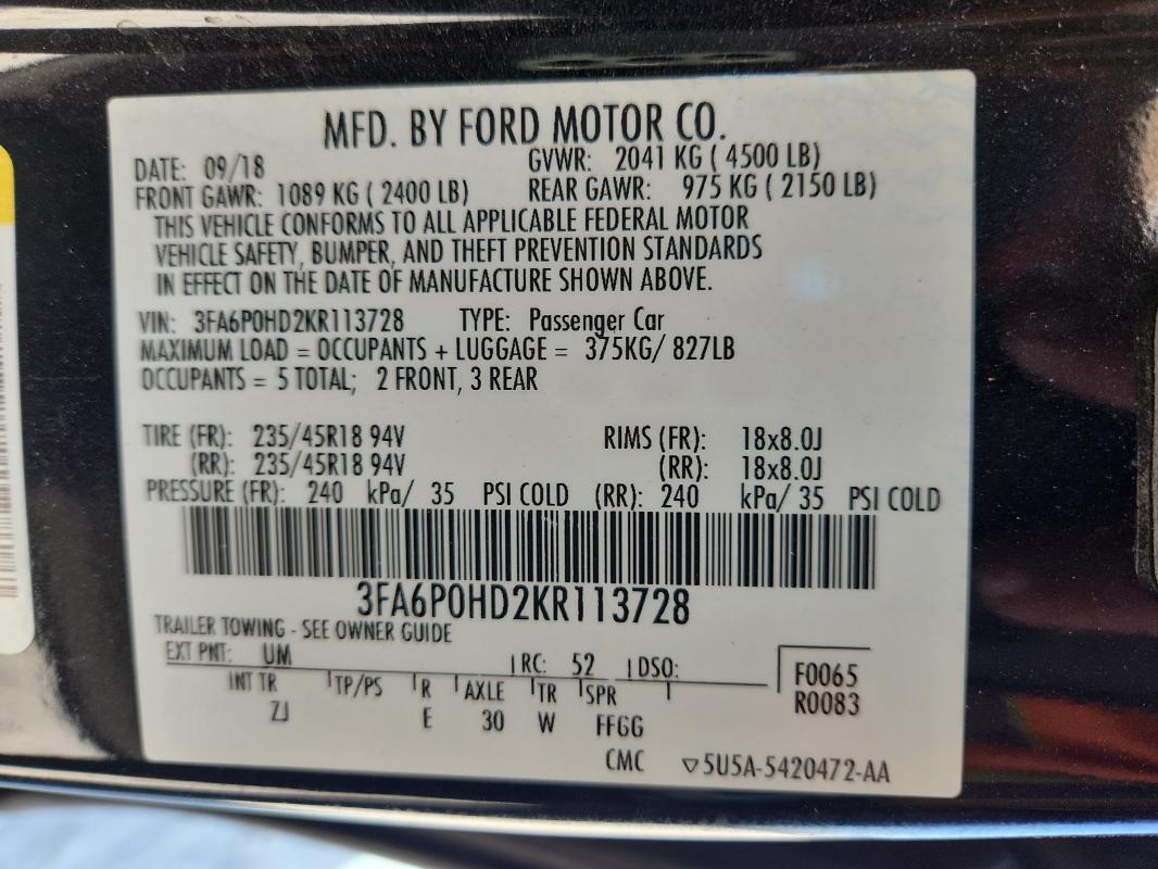 3FA6P0HD2KR113728 - 2019 FORD FUSION SE أسود صورة 12