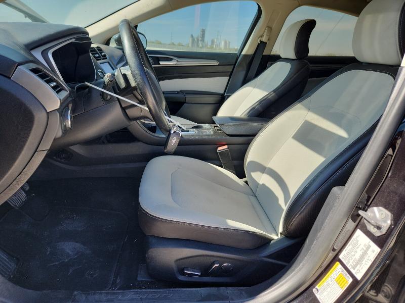 3FA6P0HD2KR113728 - 2019 FORD FUSION SE أسود صورة 7