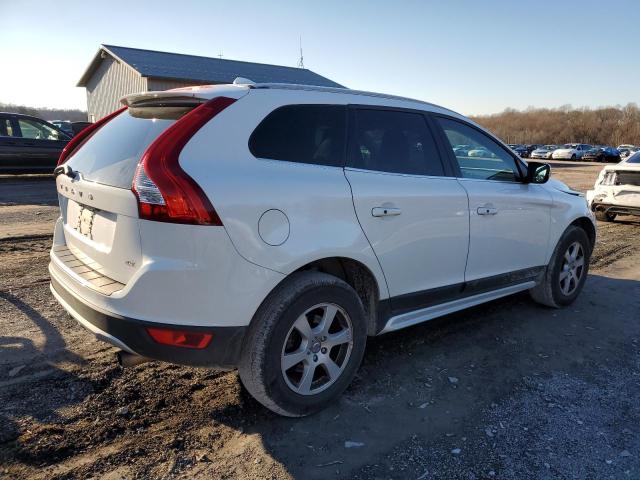 YV4940DZ9C2305152 - 2012 VOLVO XC60 3.2 WHITE photo 3