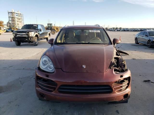 WP1AA2A25CLA07637 - 2012 PORSCHE CAYENNE MAROON photo 5