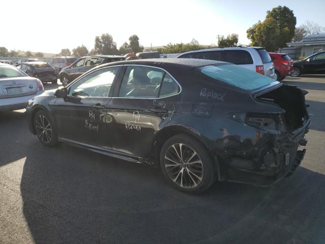 4T1B11HK8JU527873 - 2018 TOYOTA CAMRY L BLACK photo 2