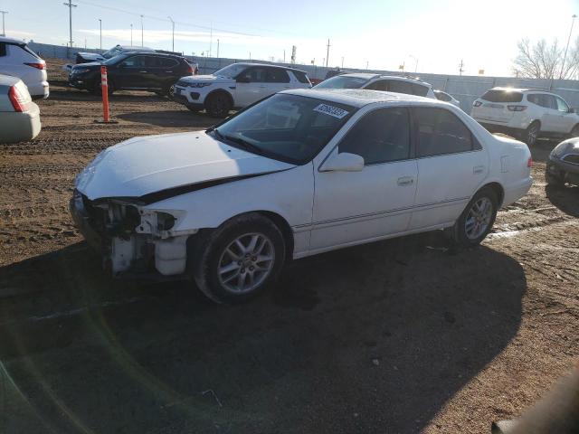 JT2BF28K110294737 - 2001 TOYOTA CAMRY LE WHITE photo 1