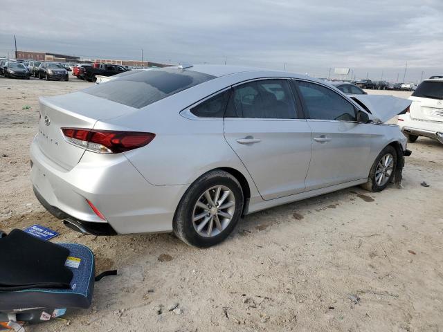 5NPE24AF2JH620279 - 2018 HYUNDAI SONATA SE SILVER photo 3