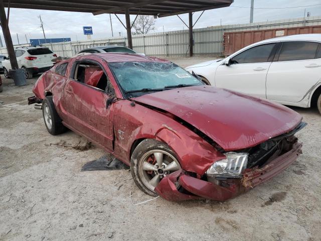 1ZVHT82H255120465 - 2005 FORD MUSTANG GT RED photo 4