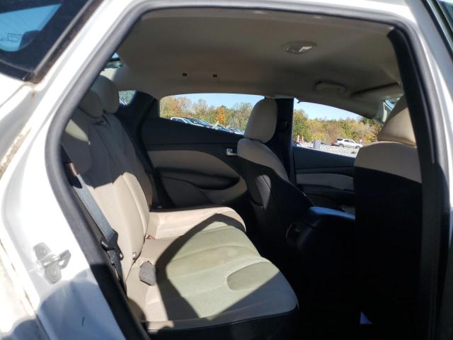 1C3CDFBBXGD563857 - 2016 DODGE DART SXT 白色 照片 10