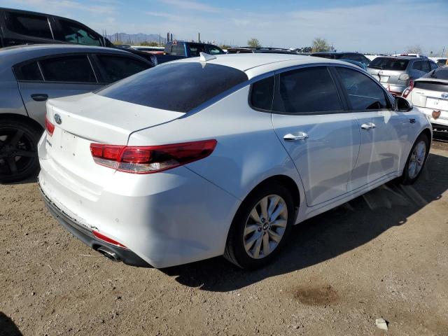 5XXGT4L36JG267551 - 2018 KIA OPTIMA LX WHITE photo 3