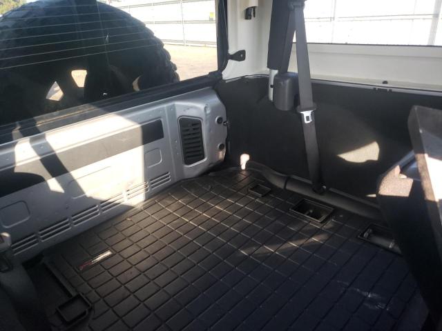 1J4GA2D11AL187964 - 2010 JEEP WRANGLER SPORT SILVER photo 10