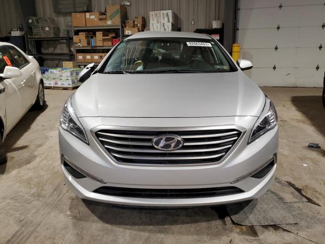 5NPE24AF9FH161369 - 2015 HYUNDAI SONATA SE SILVER photo 5