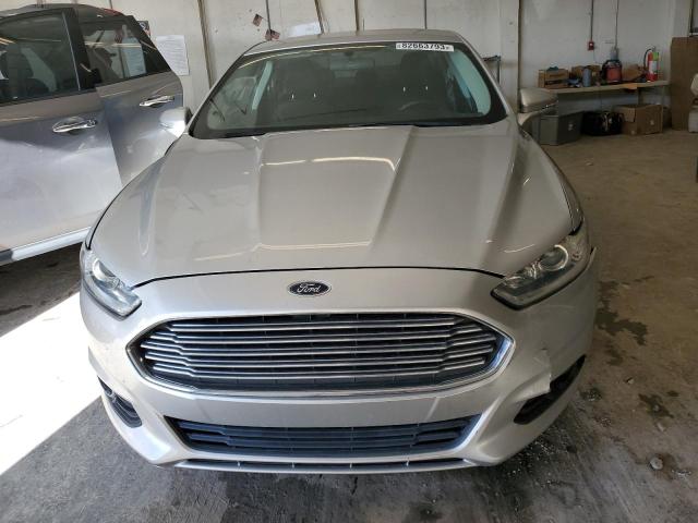 3FA6P0H72GR254154 - 2016 FORD FUSION SE SILVER photo 5