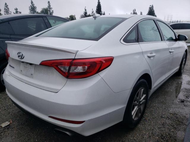 5NPE24AF6HH584459 - 2017 HYUNDAI SONATA SE WHITE photo 3