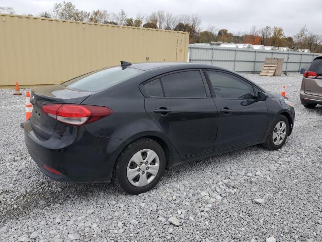 3KPFL4A70JE256295 - 2018 KIA FORTE LX Чорний фото 3