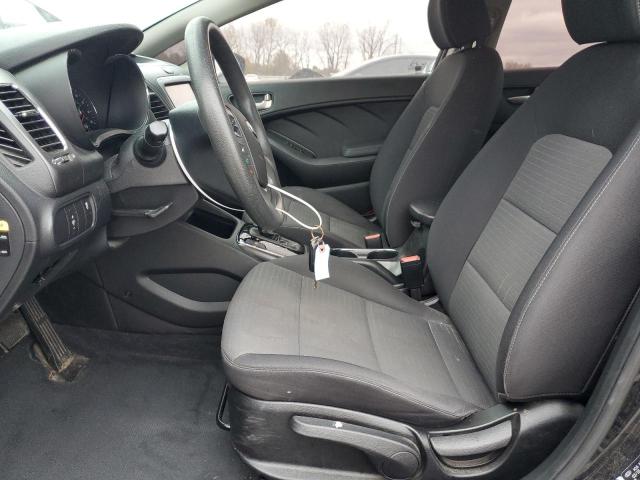 3KPFL4A70JE256295 - 2018 KIA FORTE LX Чорний фото 7