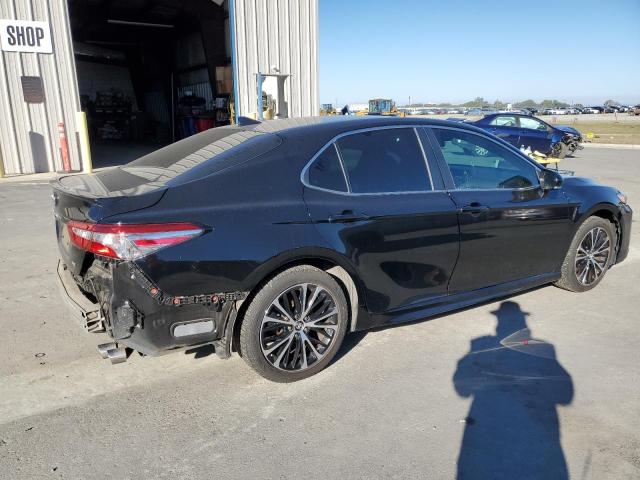 4T1B11HK2KU831167 - 2019 TOYOTA CAMRY L BLACK photo 3