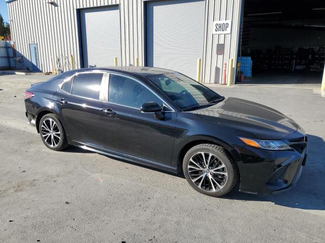 4T1B11HK2KU831167 - 2019 TOYOTA CAMRY L BLACK photo 4