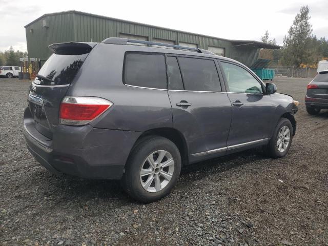 5TDBK3EHXBS072696 - 2011 TOYOTA HIGHLANDER BASE رمادي صورة 3