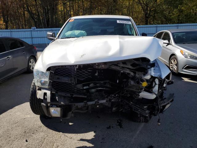 1C6RR7FT7JS174927 - 2018 RAM 1500 ST Blanc photo 5